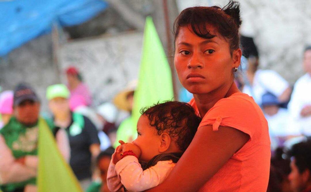 Las jefas de familia en Puebla son principalmente madres solteras de 19 a 44 años de edad | Foto: Agencia Es Imagen para El Universal Puebla