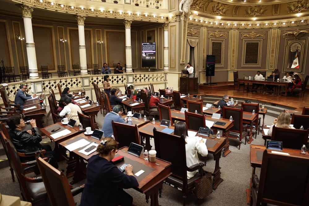 Este jueves se lleva a cabo la sesión ordinaria del Congreso de Puebla | Foto: Agencia Es Imagen para El Universal Puebla