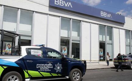 Balean y roban 300 mil pesos a hombre en el BBVA de Humboldt