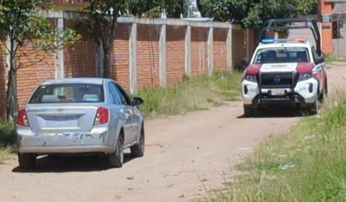 Junto al panteón de San Salvador Chachapa fue hallado el cadáver embolsado de un hombre | Agencia Es Imagen para El Universal Puebla