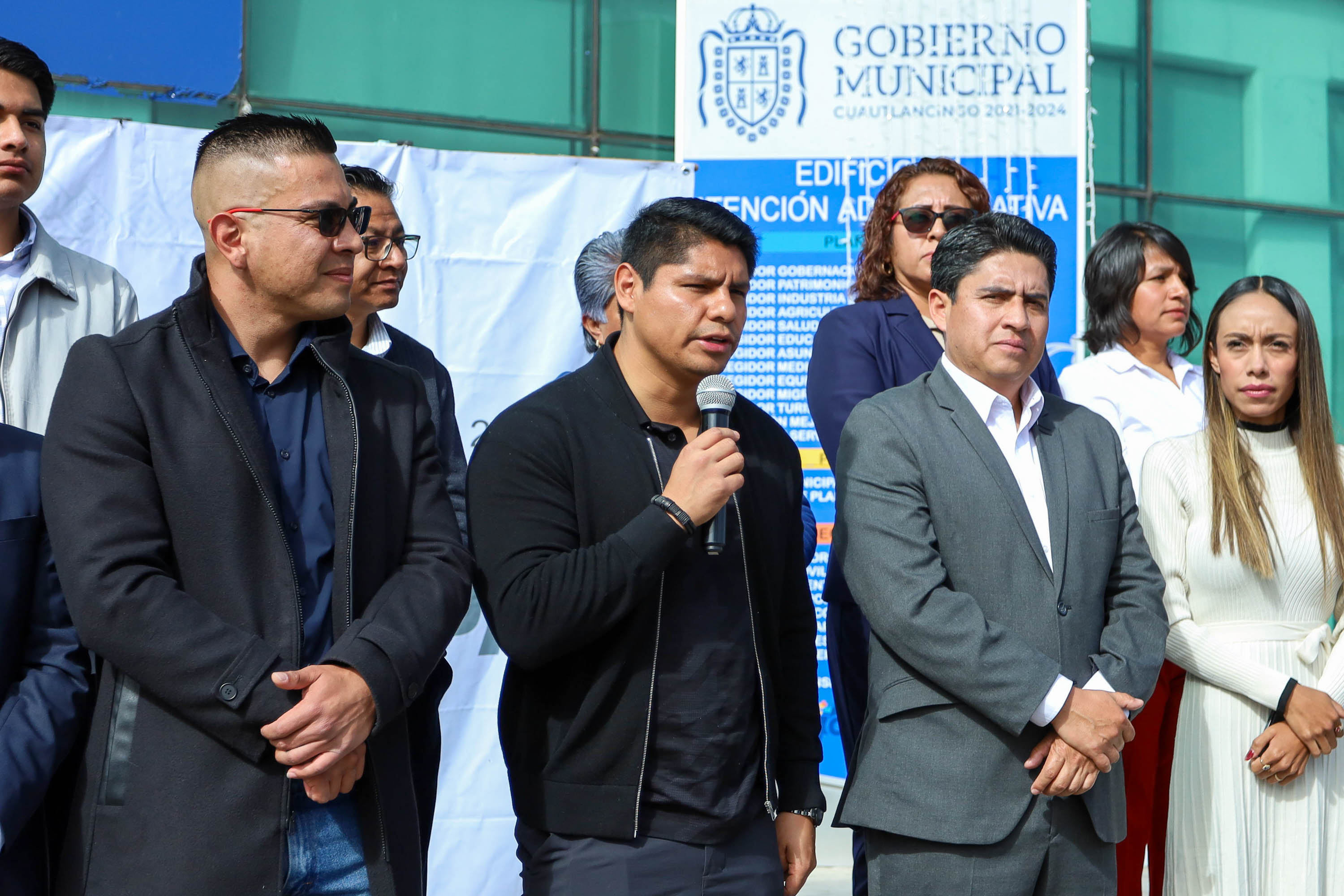 Omar Muñoz expone actos de vandalismo por parte de la oposición