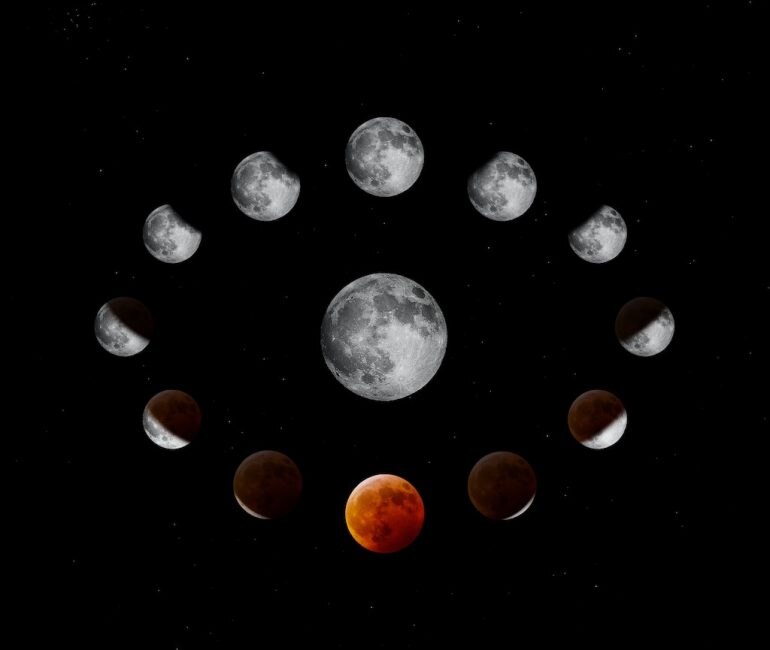 Este fenómeno significa que, aunque el nombre de la fase lunar sea el mismo, su aspecto visual puede cambiar día a día durante el mes.

Foto: Producción El Universal Puebla