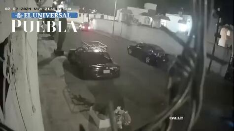 VIDEO Roban auto con violencia en la 2 Norte en sólo dos minutos