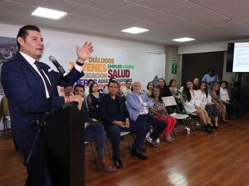Alejandro Armenta reconoce iniciativas que promueven la salud comunitaria