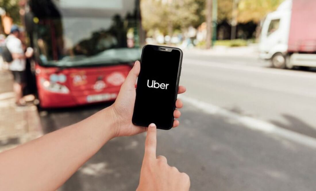 Un adulto mayor perdió la vida abordo de un Uber | Foto: Freepik