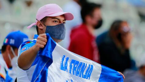 Piden aficionados regresar al Estadio Cuauhtémoc
