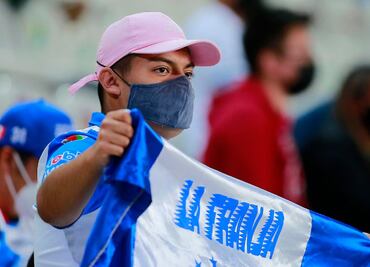 Piden aficionados regresar al Estadio Cuauhtémoc