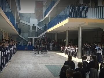 Padres de familia piden que la SEP no desaparezca la secundaria del Instituto Moderno Infantil