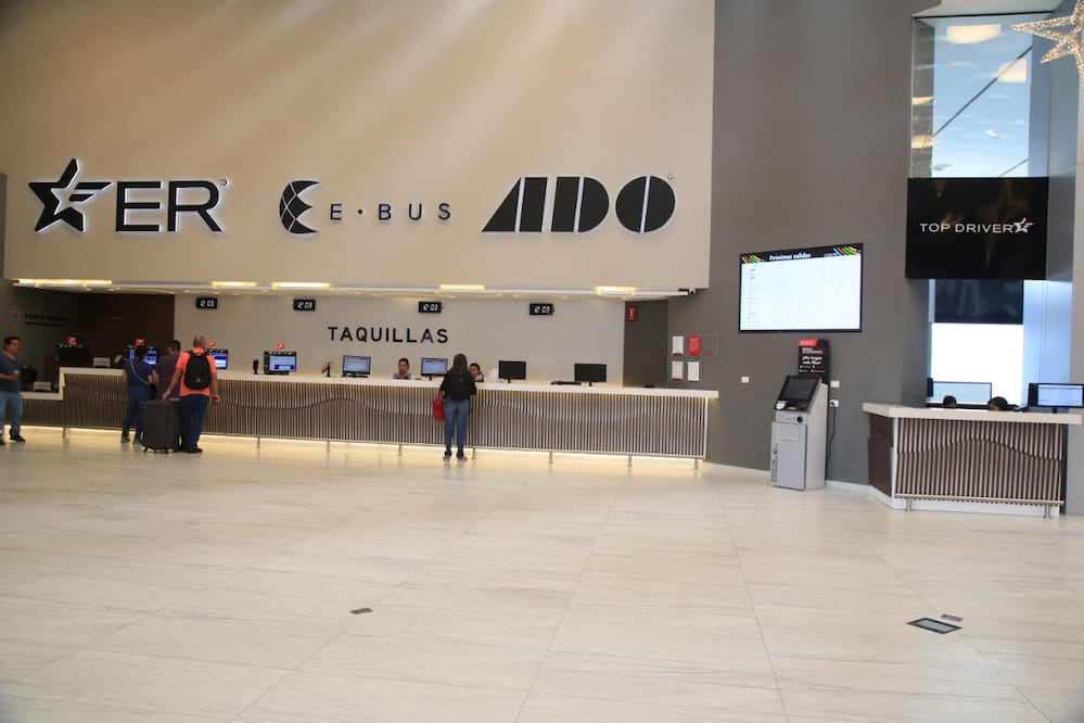 En la ciudad de Puebla existen varias terminales de autobuses | Foto: Agencia Es Imagen para El Universal Puebla