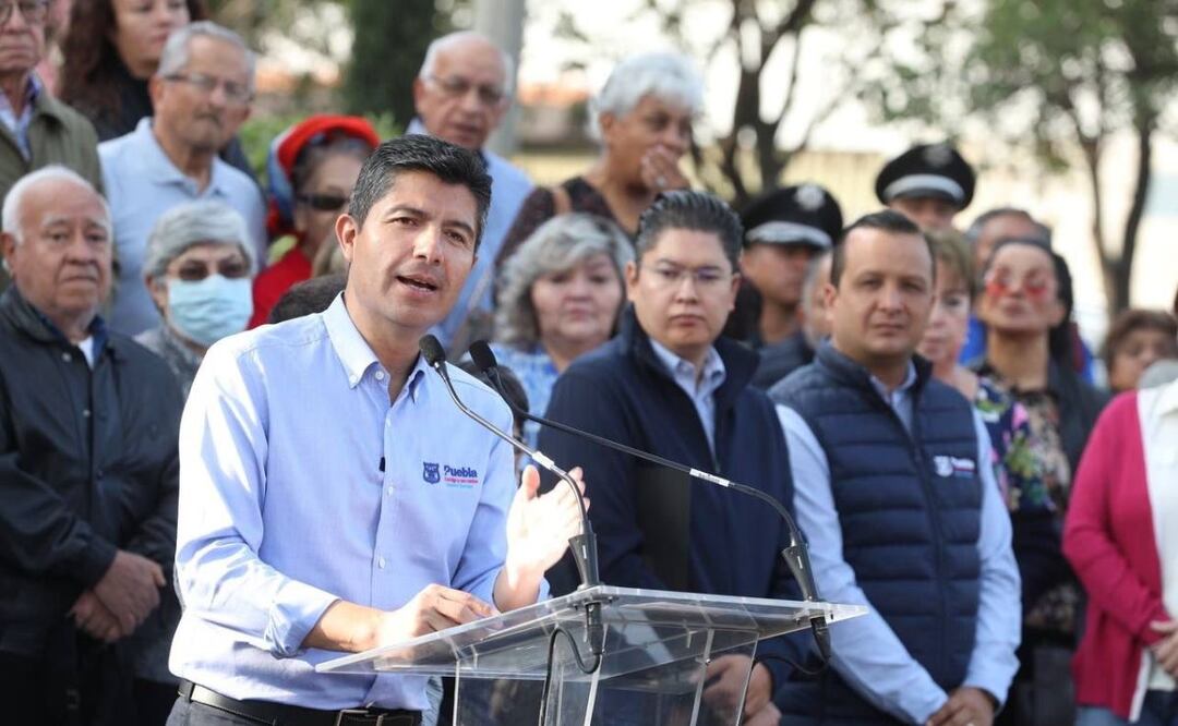 El presidente municipal de Puebla, Eduardo Rivera, enumeró los logros de su administración | Foto: Agencia Es Imagen para El Universal Puebla