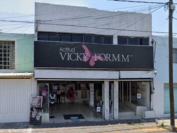 ¡Les bajaron hasta los calzones! Asaltan Vicky Form del bulevar 5 de mayo