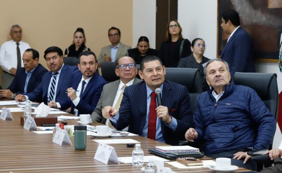 Alejandro Armenta y Octavio Romero sostuvieron una reunión | Foto: Especial