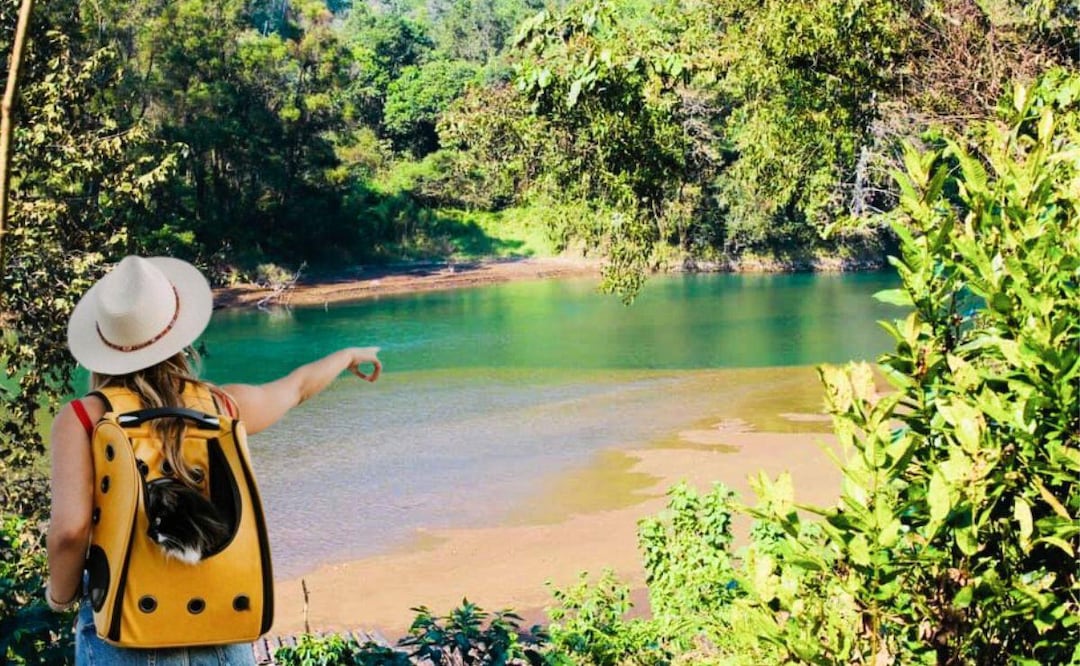 Esta es la playita de colores escondida en un Pueblo Mágico de Puebla | Foto: Facebook Tlatlauquitepec Pueblo Mágico