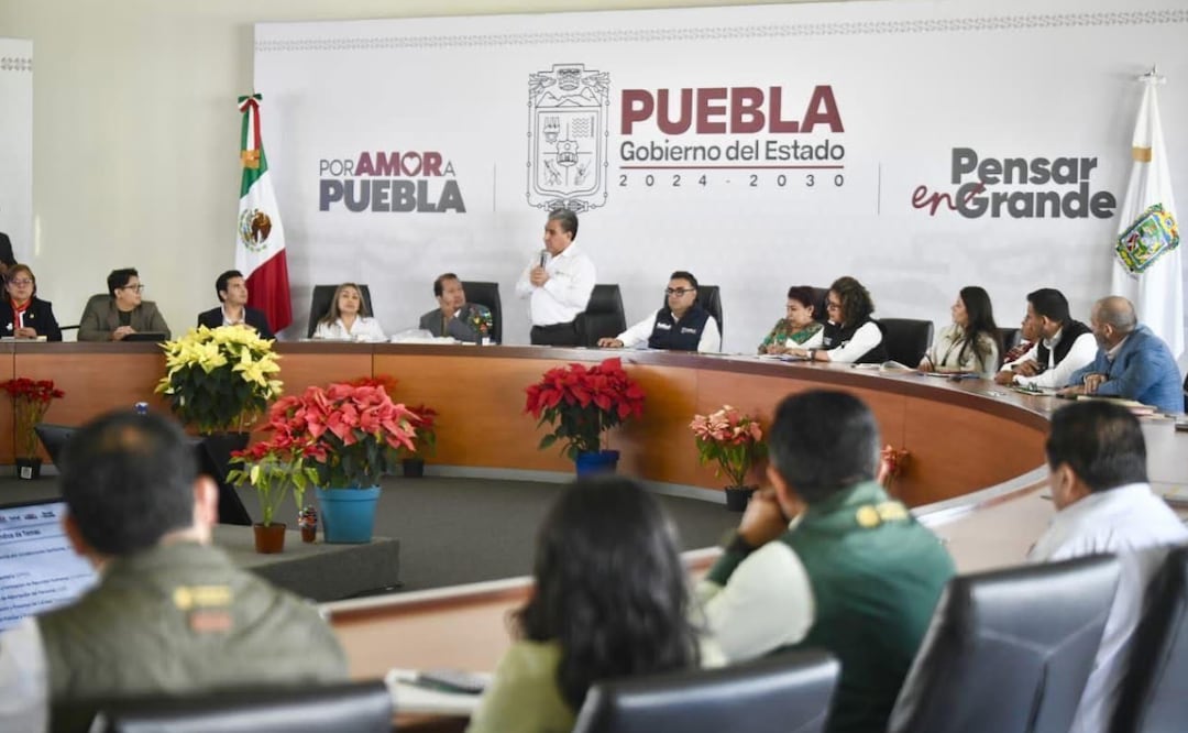 Participa Congreso en reunión interinstitucional de salud | Foto: Gobierno de Puebla.
