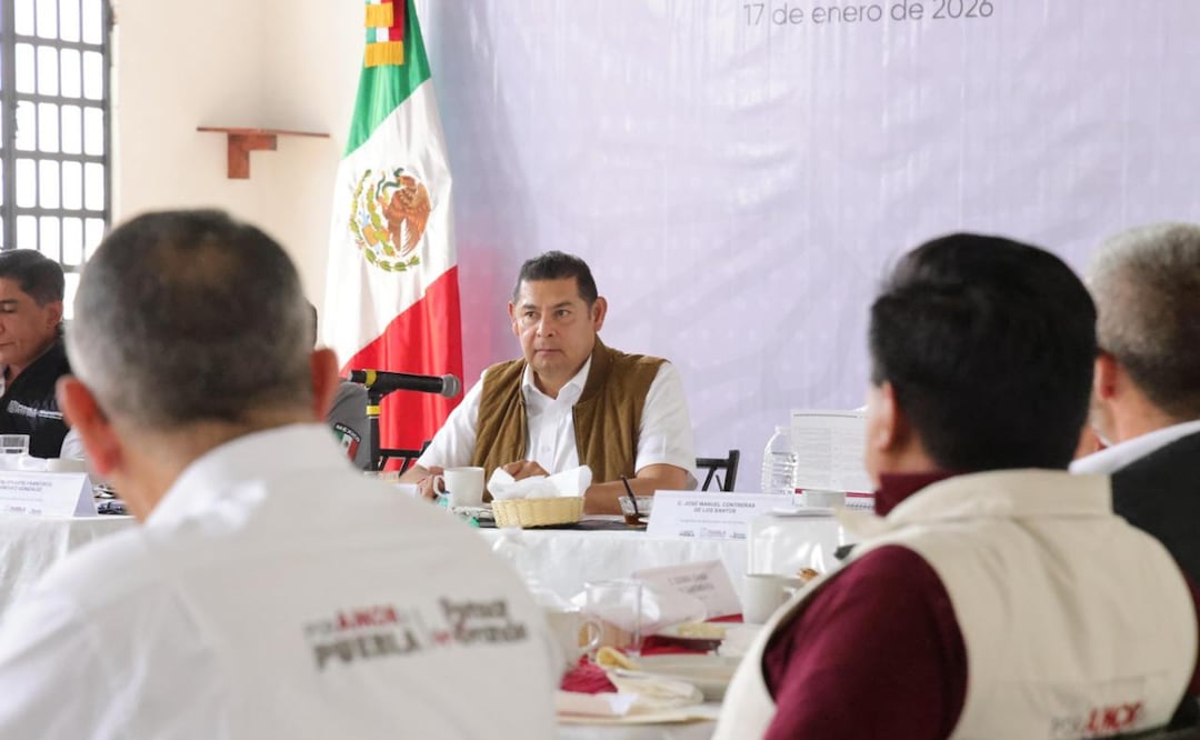 Señaló que Puebla contará con 32 microrregiones y a cada una se le asignará un módulo de maquinaria | Foto: Gobierno del Estado