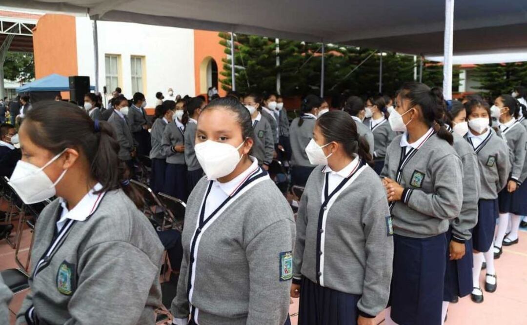 El Colegio Inter Canadiense se convirtió en el primero en Puebla en permitir que las niñas tengan la opción de usar pantalón | Foto: Archivo El Universal Puebla