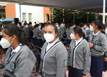 ¿Uniforme neutro en escuela de Puebla? Esto es lo que sabemos