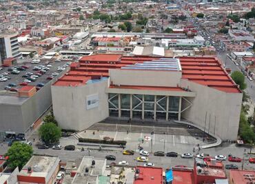 Muere hombre en los baños de Finanzas