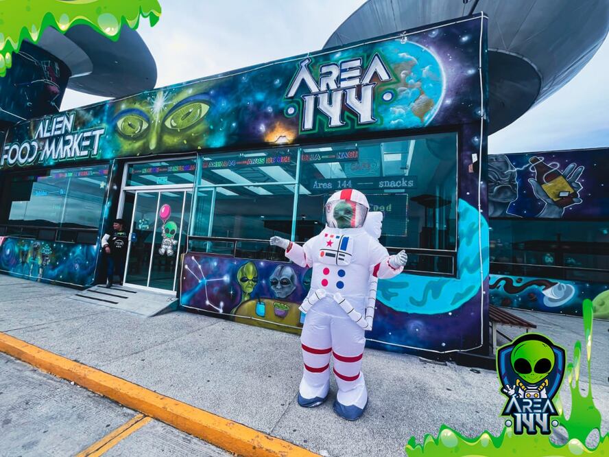 El Área 144 de Puebla es un increíble lugar que te transporta a otra galaxia | Foto: Facebook Área 144