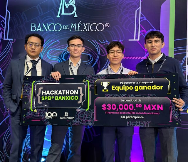 Estudiantes de Computación de la BUAP ganan en “Hackathon SPEI® Banxico”