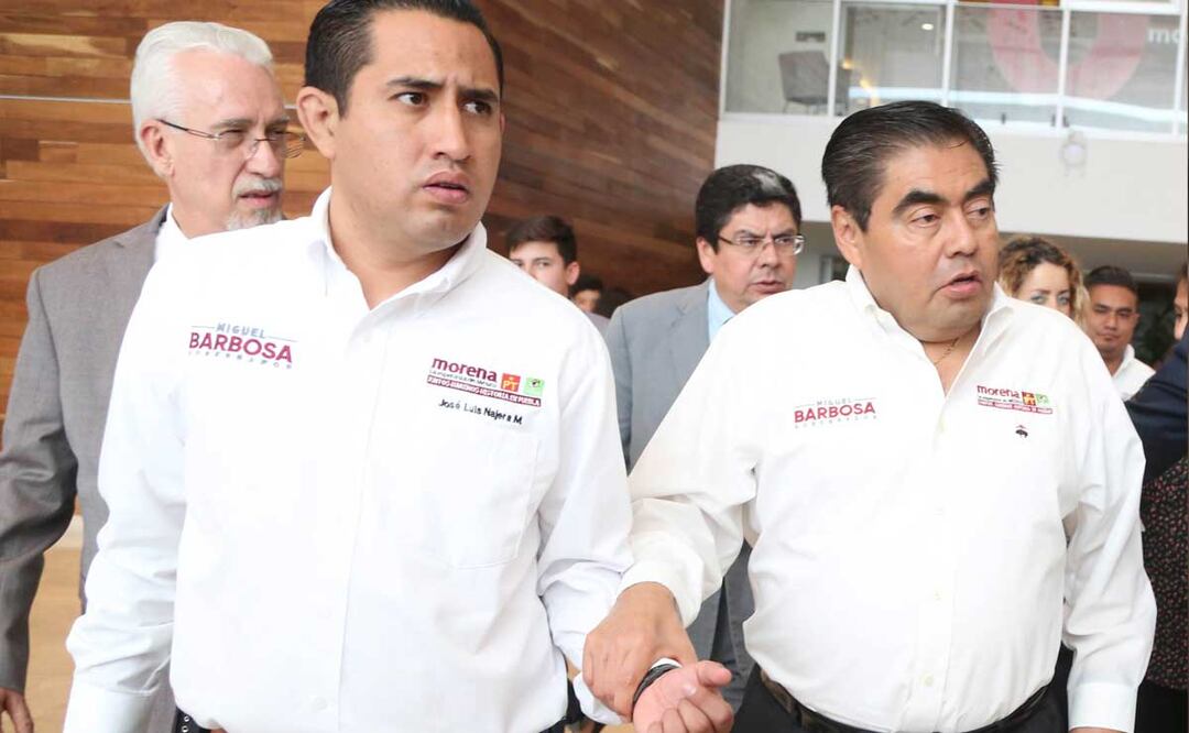 Maestros se quejaron por la designación de José Luis Nájera, quien no aparece en la página de SEP de profesiones | Foto: Agencia Es Imagen para El Universal Puebla