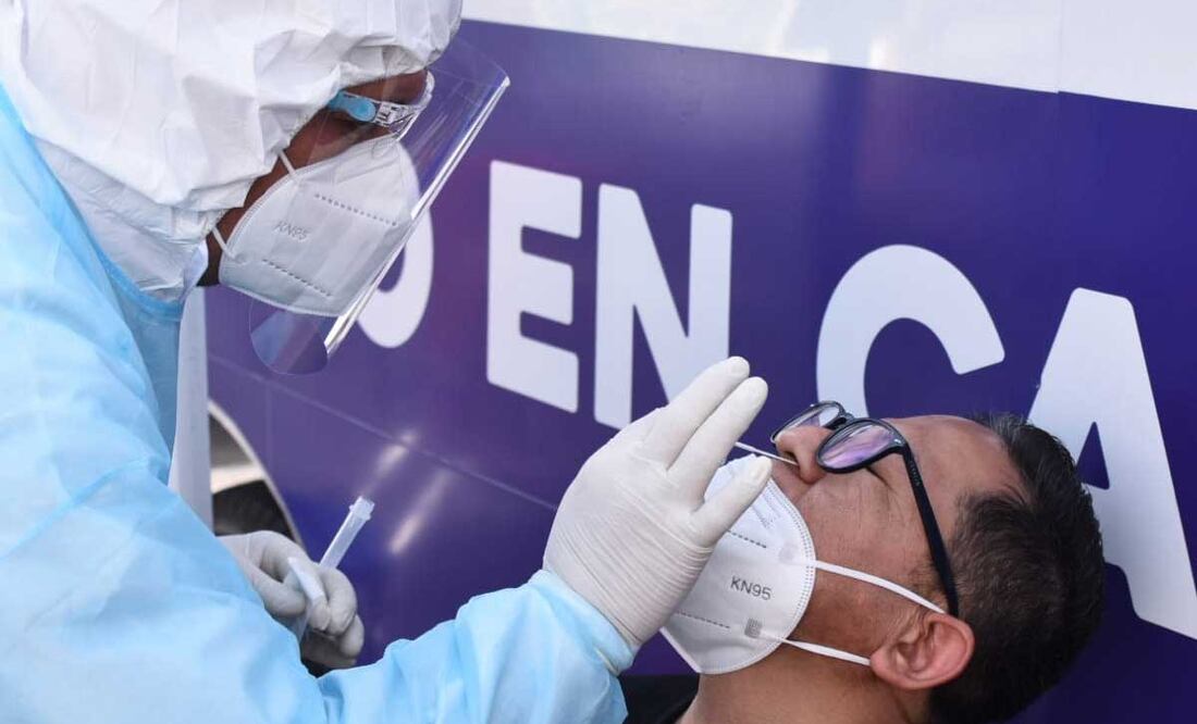 Ante el incremento de casos de Covid-19, debes tomar tus previsiones y saber a dónde acudir en caso de tener síntomas | Foto: Agencia Es Imagen para El Universal Puebla