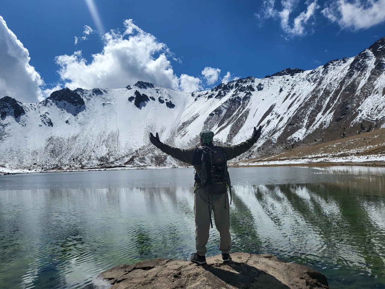 Llegar a la cima del volcán Iztaccíhuatl es una experiencia inolvidable | Foto: Facebook Ecotura