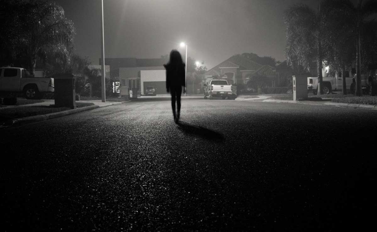¿Cómo escapar de un delincuente en calles solitarias?
