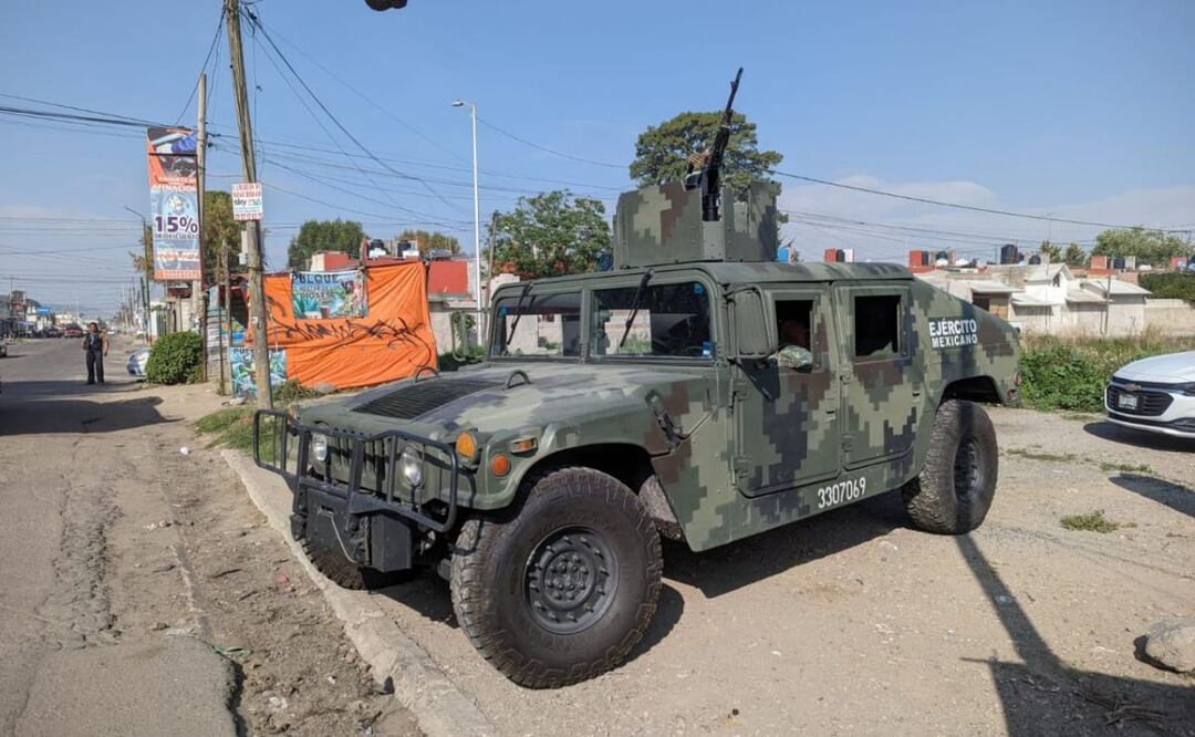 Trascendió que los operativos de revisión de vehículos en Xonacatepec y Canoa son para buscar huachicol | Foto: Agencia Es Imagen para El Universal Puebla