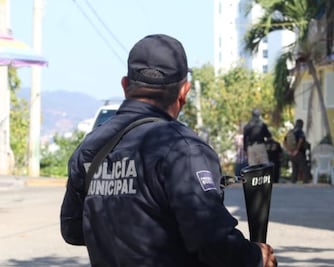 ¿A cuántos días de vacaciones tiene derecho un policía?