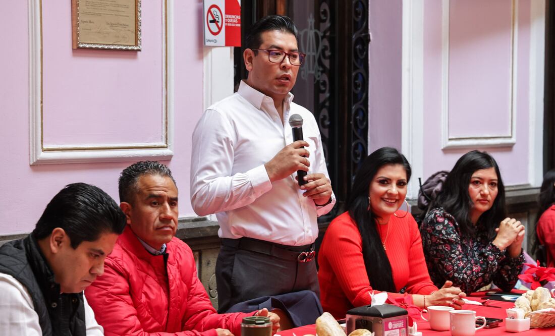 Néstor Camarillo dijo las razones por las que ya no propusieron un perfil para la gubernatura de Puebla | Foto: Agencia Es Imagen para El Universal Puebla