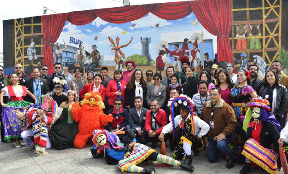 La rectora de la BUAP celebró con los alumnos | BUAP
