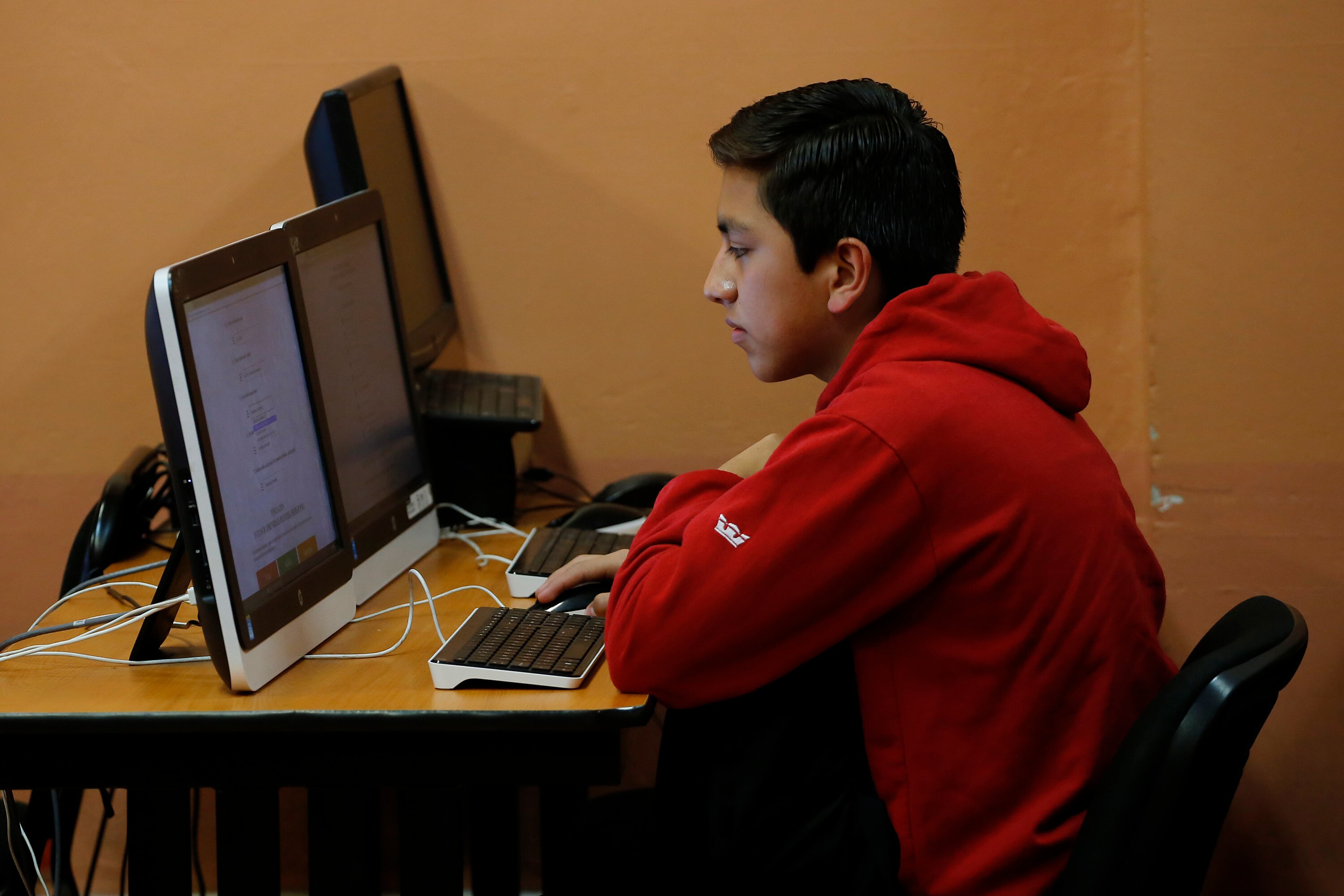 Cursar la preparatoria o el bachillerato es una de las etapas más importantes en la vida de un estudiante, ya que marca el inicio de un camino hacia la mayoría de edad. 

Foto: Producción el Universal Puebla 