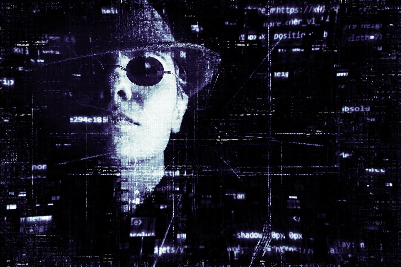 Cómo funciona 'La Valija del Tesoro', la nueva extorsión detectada por la Policía Cibernética