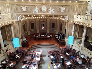 Políticos poblanos han estudiado en escuelas públicas