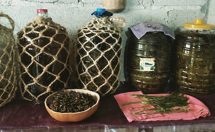 Cómo se prepara el Yolixpa, la bebida mágica de Puebla que cura el corazón