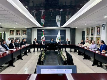 Entrega SEP 42 reconocimientos de Validez Oficial a 18 universidades privadas