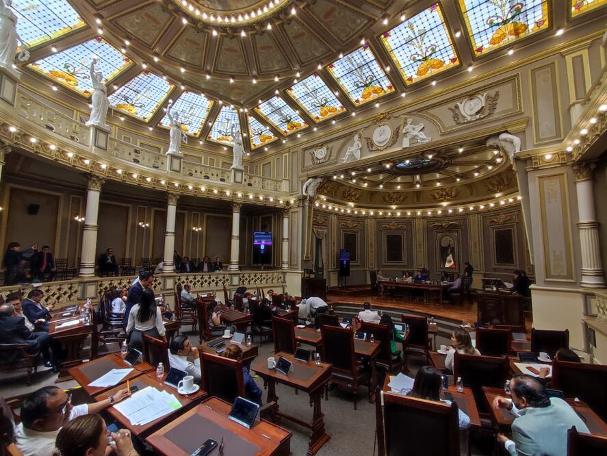 El Congreso de Puebla estableció reglas de cobro de honorarios a abogados | Foto: Congreso del Estado
