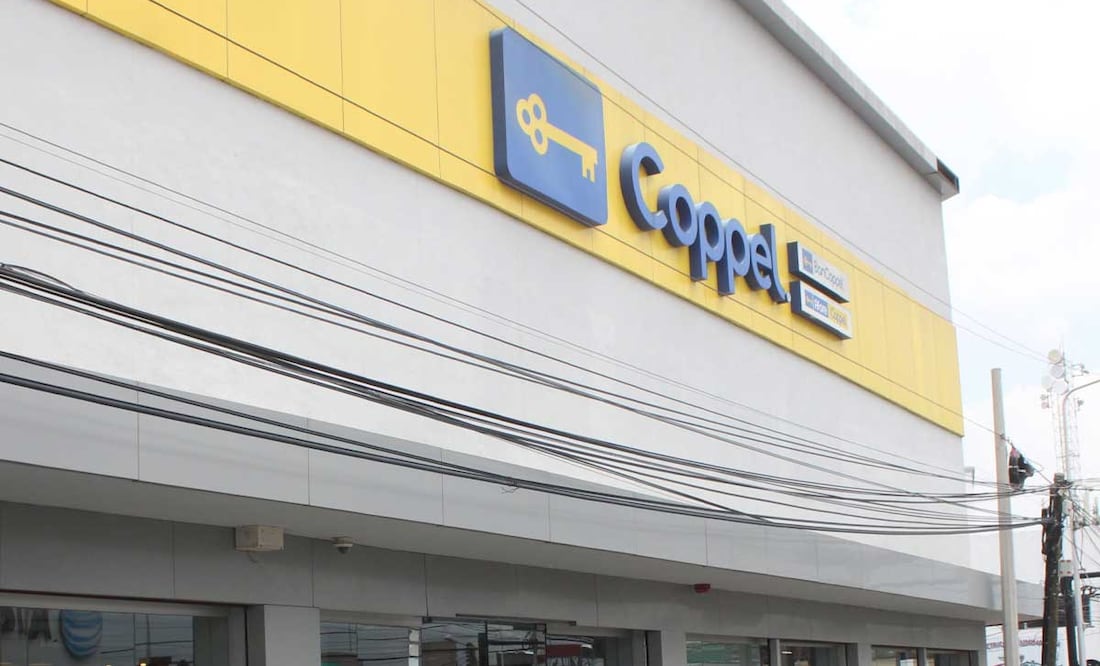 Los papelitos de advertencia son una forma de hostigar al comprador y aunque tenga retrasos en sus pagos no es legal esta acción | Foto: Agencia Es Imagen para El Universal Puebla