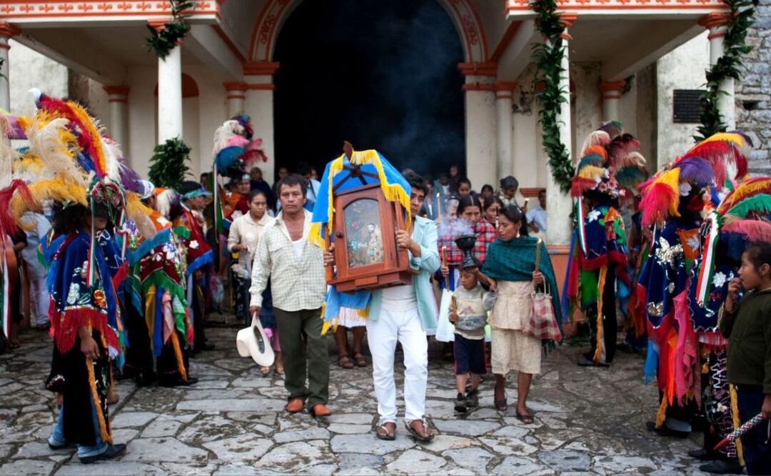 Las fiestas patronales son comunes en los municipios que tienen nombre de algún santo | Foto: Agencia Es Imagen para El Universal Puebla