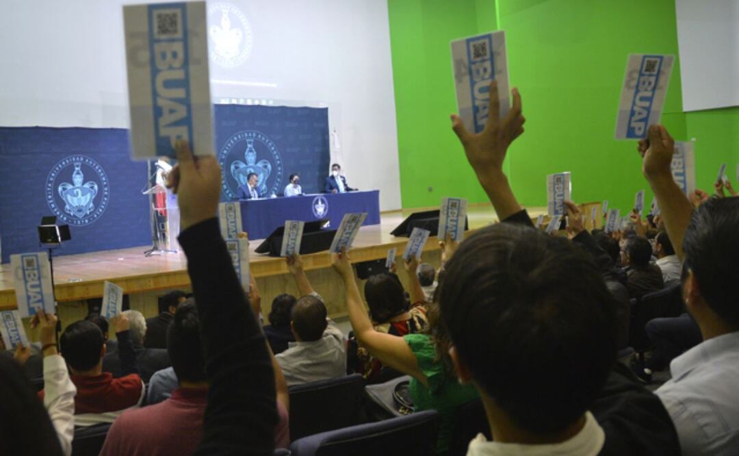 Consejo Universitario aprobó tres planes de estudio que se suman a la oferta educativa de la BUAP | Foto: BUAP