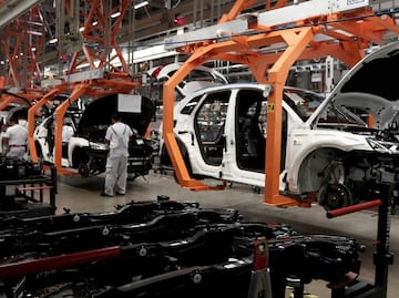 Autos eléctricos o híbridos: ¿cuáles se venden más en Puebla?