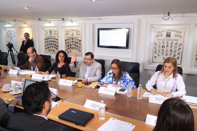 Aprueban en Comisión del Congreso que Secretaría de Movilidad y Transporte establecerá tarifas de grúas y corralones