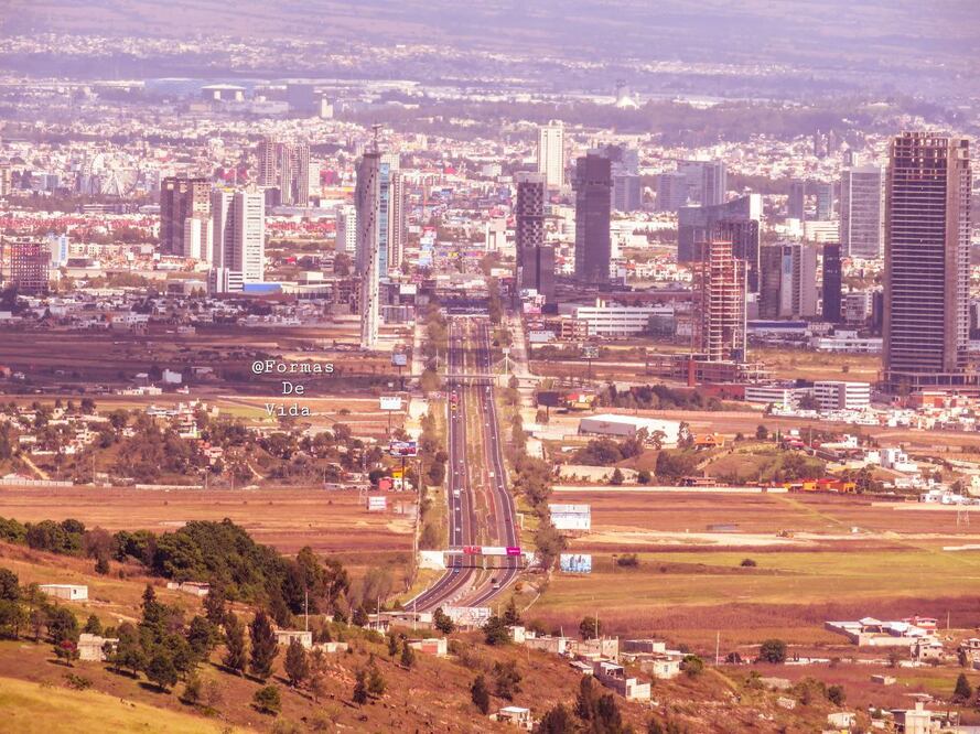 Facebook Puebla Antigua
La Vía Atlixcáyotl es una de las principales vialidades en el sur de la zona metropolitana