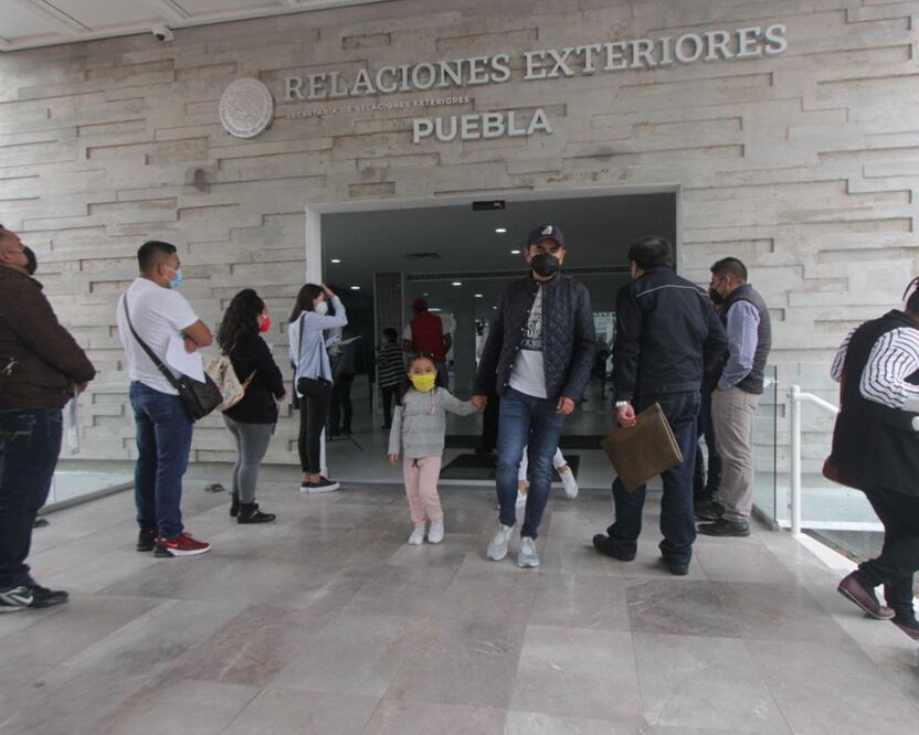 En el 2023 habrá un incremento en la expedición y renovación de pasaportes | Foto: Agencia Es Imagen par El Universal Puebla