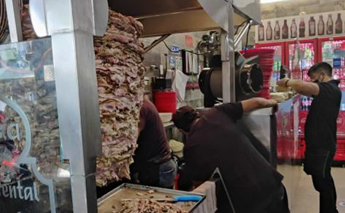 Cuál es la relación de la familia Tabe con los tacos árabes de Puebla