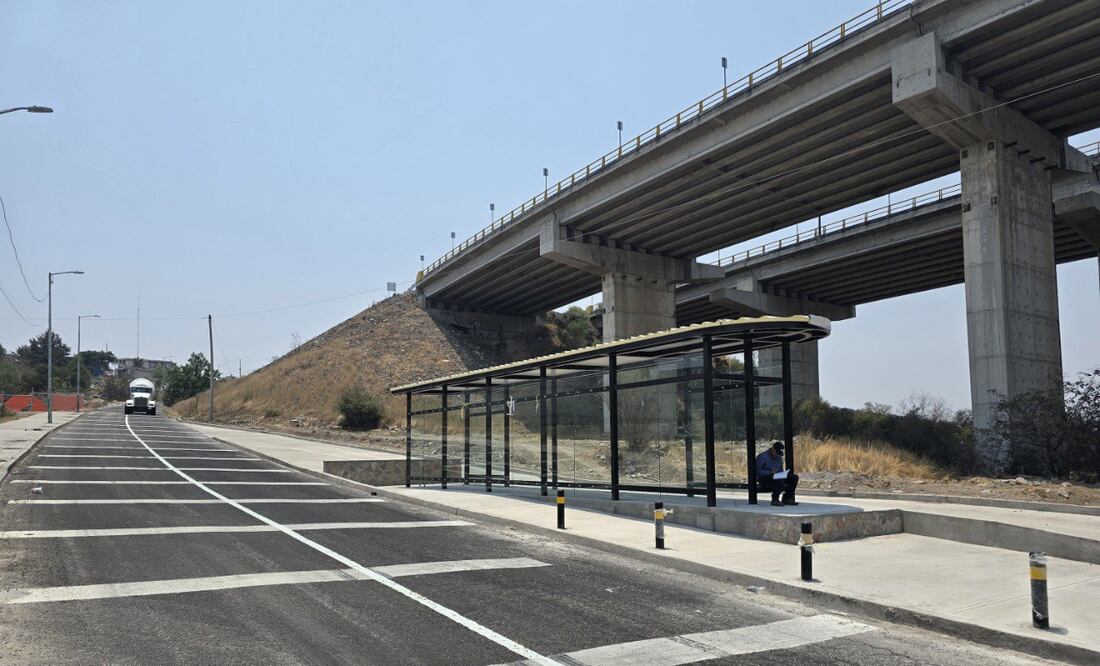 Ya están listas algunas paradas de la Línea 4 de Ruta