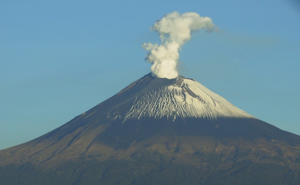 Popocatépetl presenta 60 exhalaciones de baja intensidad