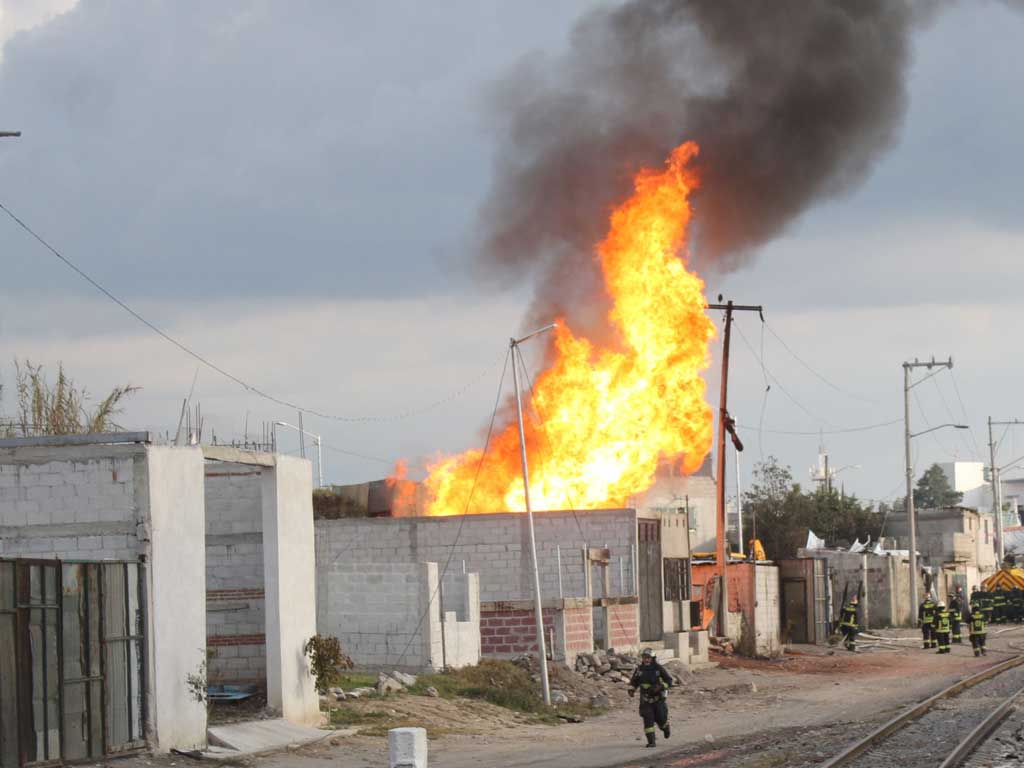 Explosión incendio en San Pablo Xochimehuacán, Puebla